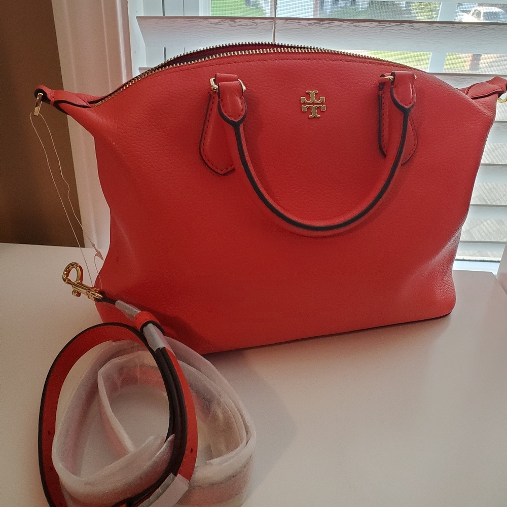 Carter Small Slouchy Satchel Tory burch